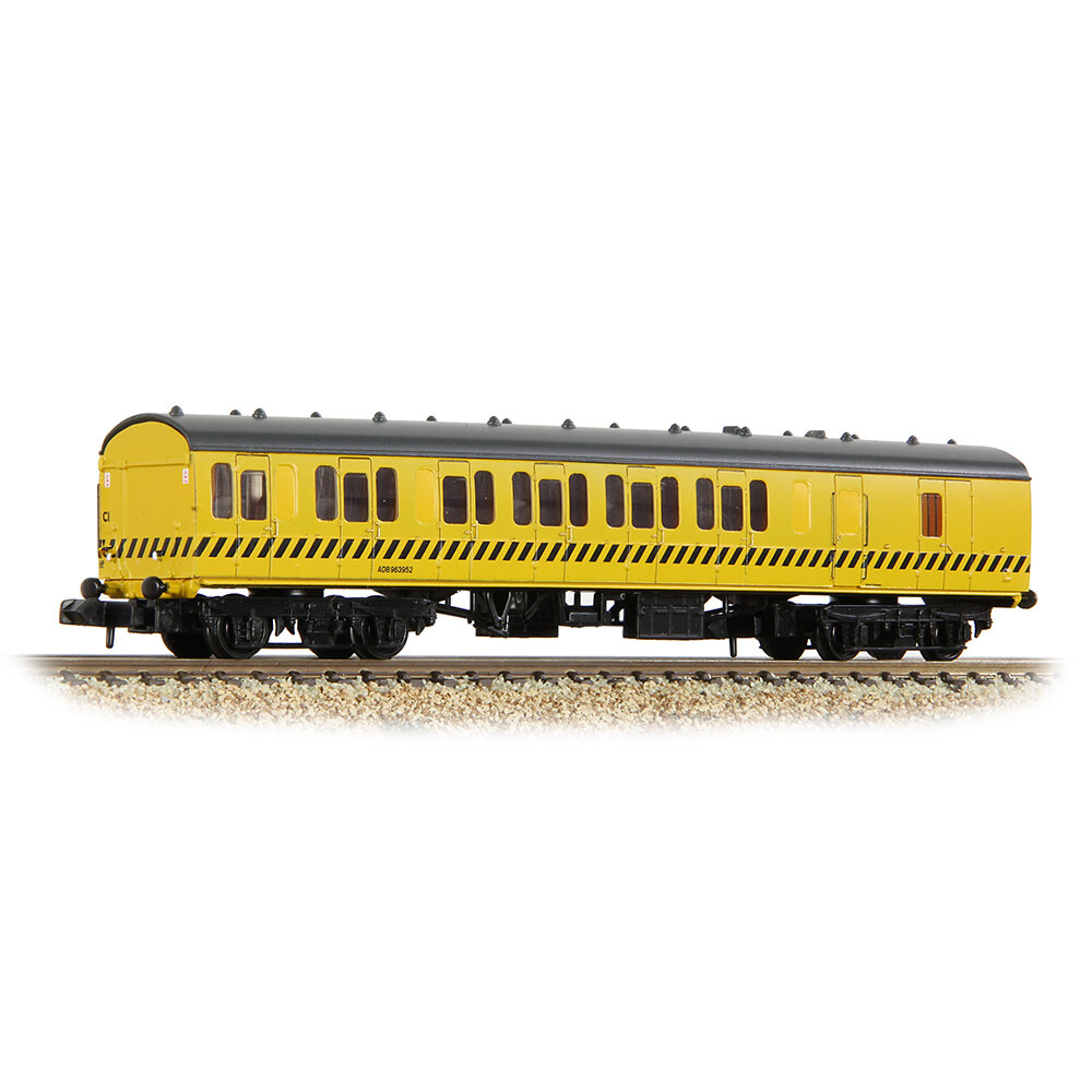 BR Mk1 57ft 'Suburban' BS Brake Second BR Departmental Yellow